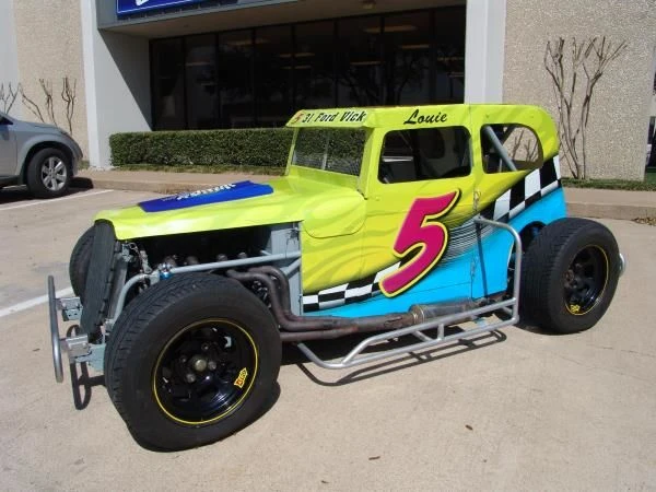 Partial Vehicle Wraps