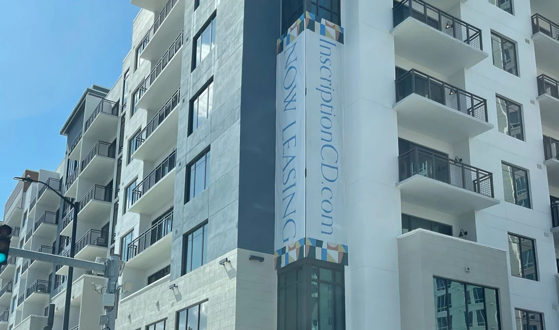 Oversized Banners