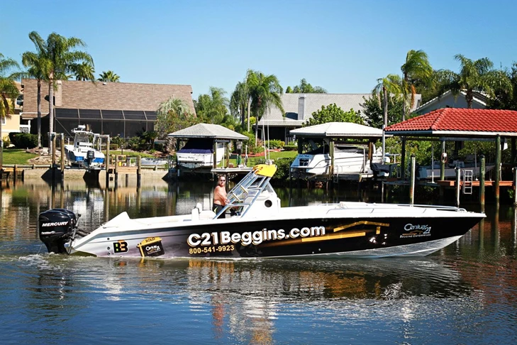 Century 21 Beggins Boat Wrap