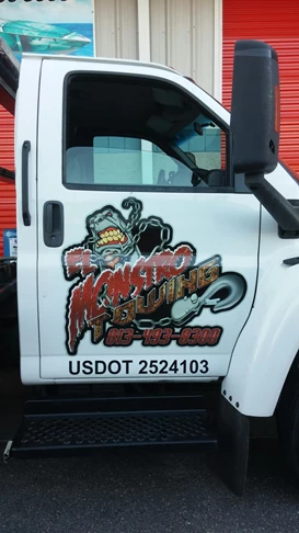 El Monstrol Towing Logo and Cut Lettering