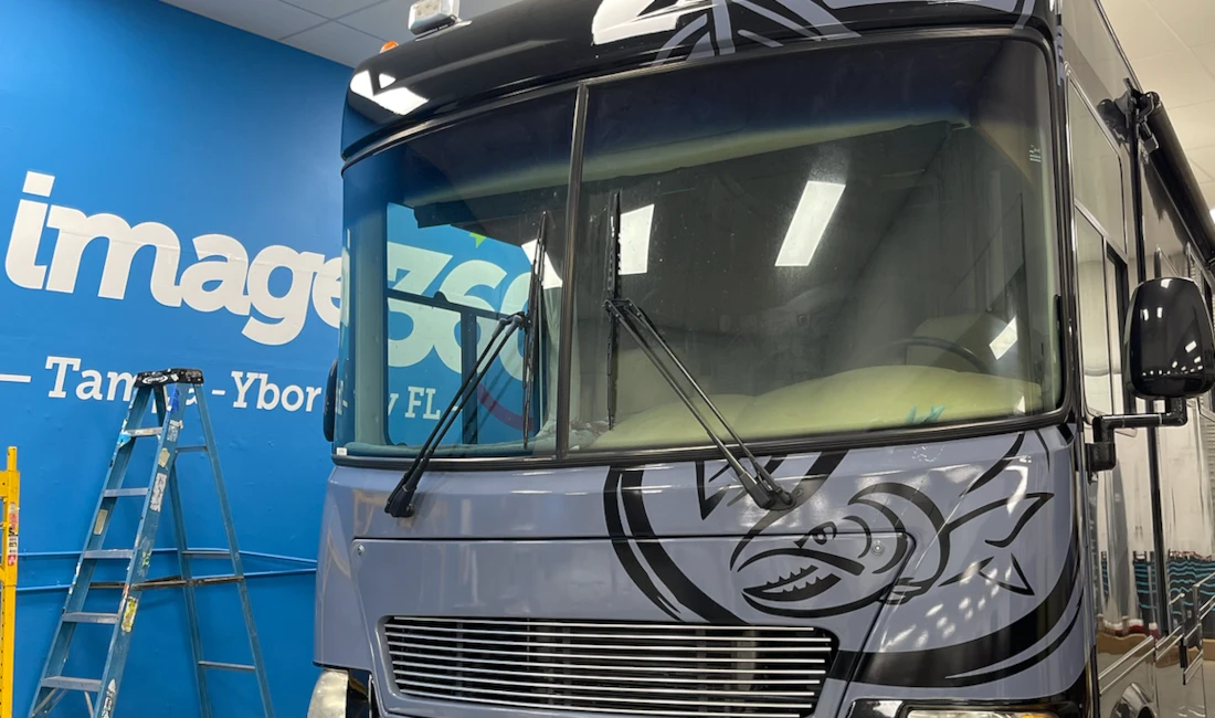 RV Decals, Graphics and Lettering